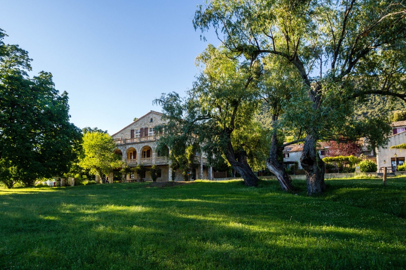 Domaine des Courmettes, centre d'accueil et de sensibilisation à l'écologie chrétienne